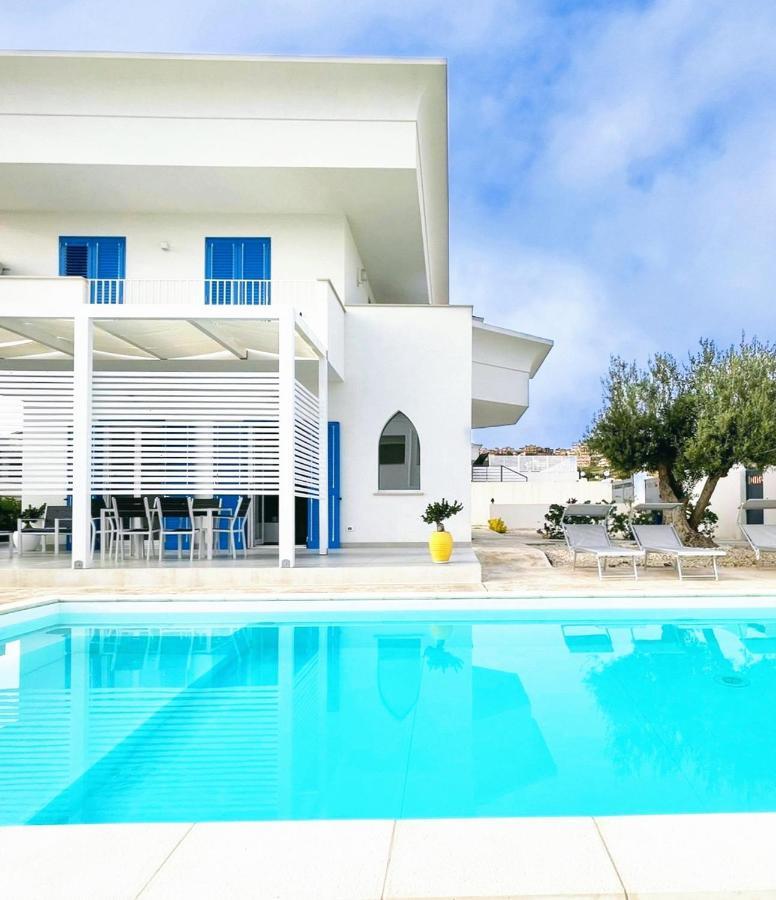 White Wall Luxury Rooms Scala Dei Turchi Realmonte Bagian luar foto