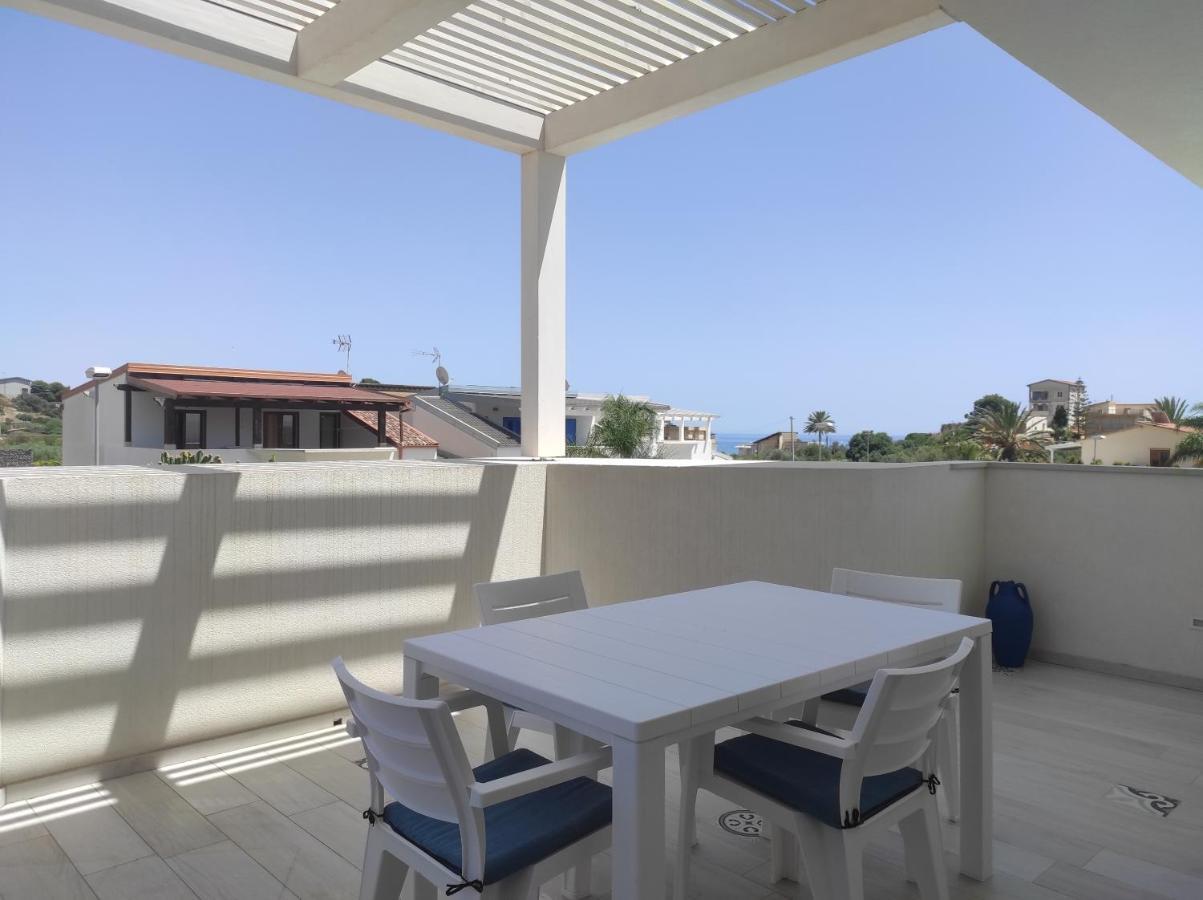 White Wall Luxury Rooms Scala Dei Turchi Realmonte Ruang foto